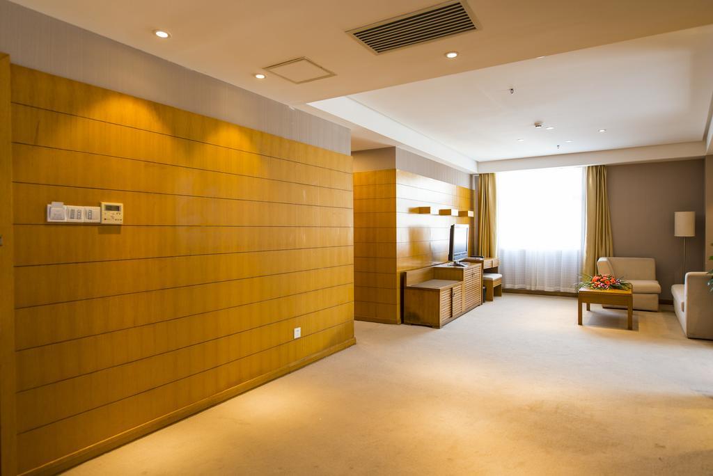 Days Hotel Shanghai Hongkou Forture Exterior photo