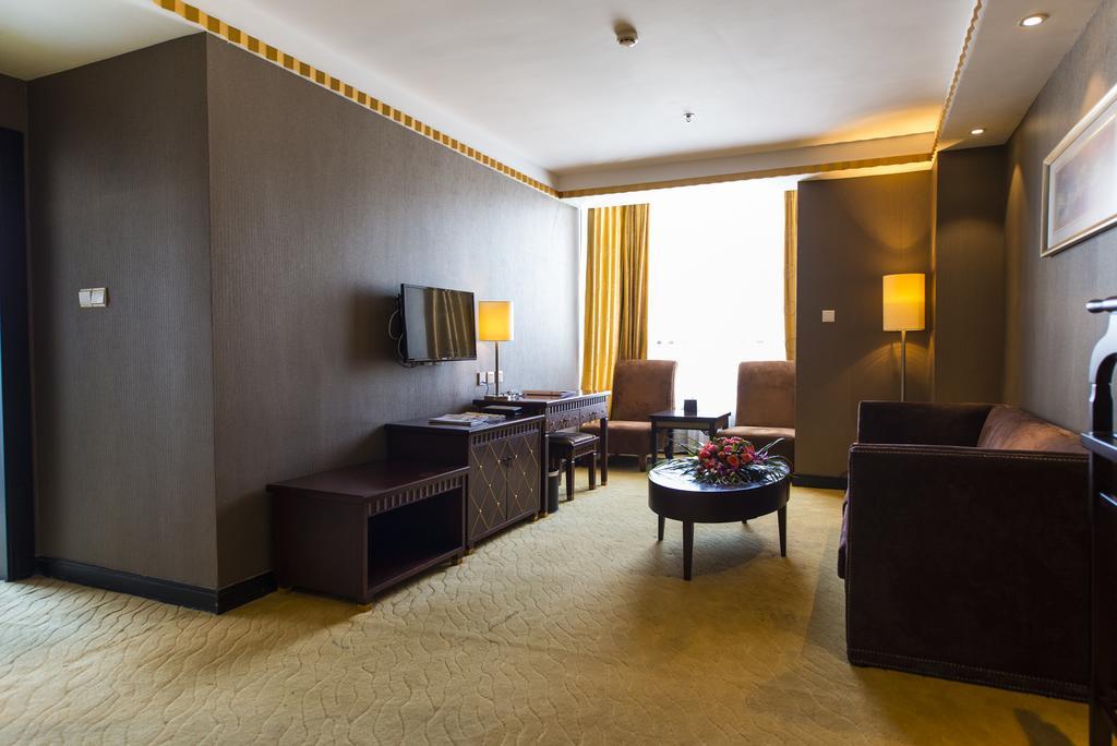 Days Hotel Shanghai Hongkou Forture Exterior photo